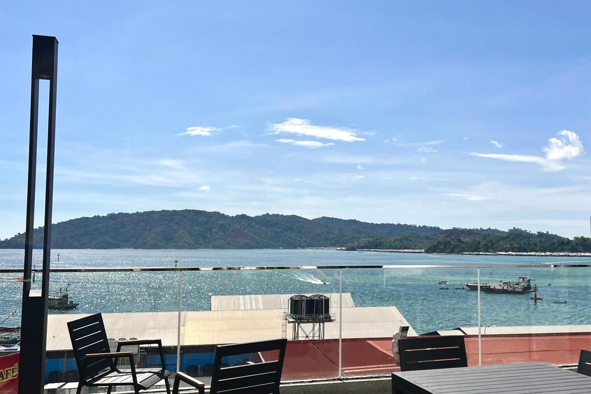 The Shore Executive Suites By Ys Luxury Kota Kinabalu Exterior photo