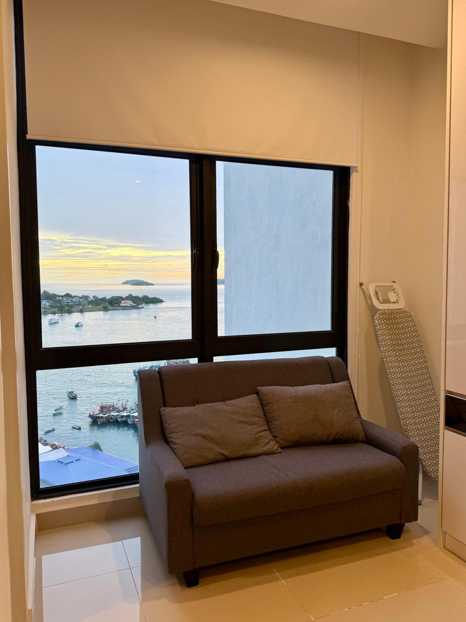 The Shore Executive Suites By Ys Luxury Kota Kinabalu Exterior photo